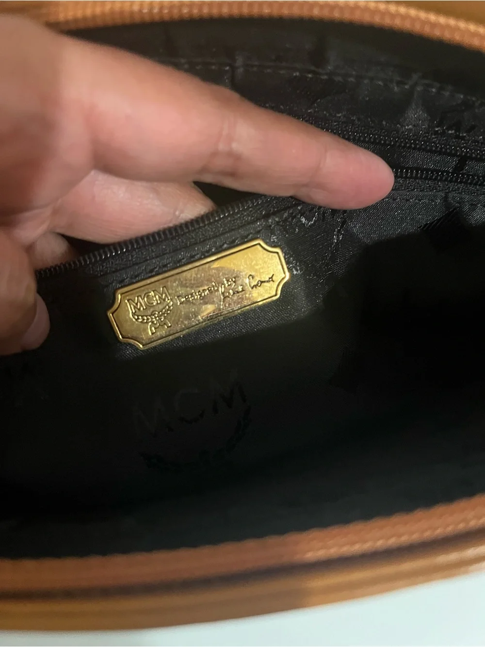 MCM HANDBAG - Picture 8 of 11